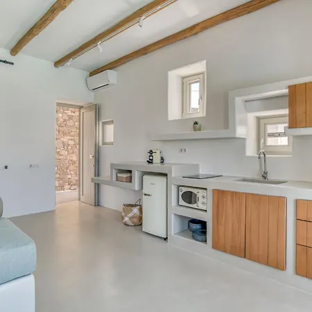 Apartment Lil Paros Aprt.1