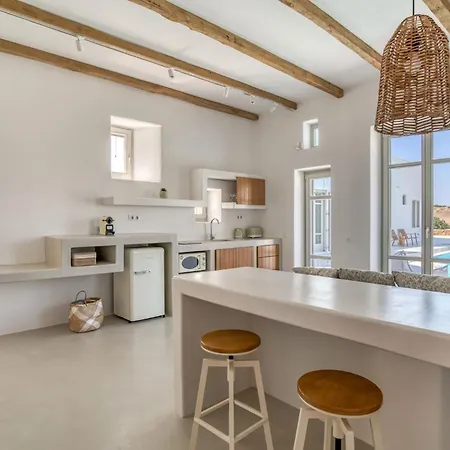Apartment Lil Paros Aprt.1 *